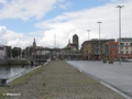 Klappbrücke der Hafenstraße, hinten rechts die St. Jakobi Kirche und links die Kirche St. Marien