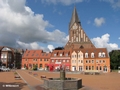 Sankt-Marien-Kirche & Marktplatz