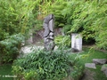 Skulptur im Bambuswald